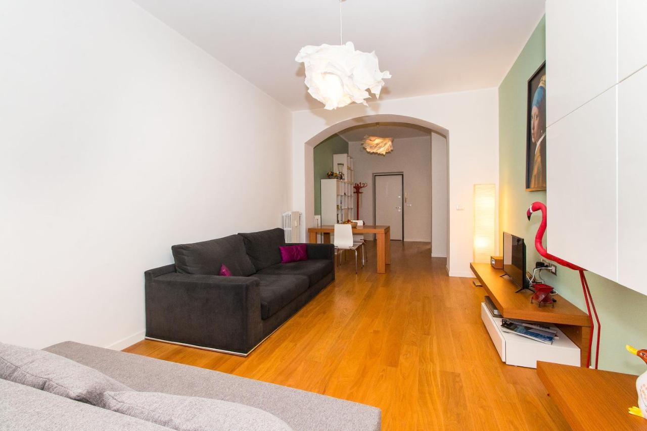 Porta Nuova & Parco Del Valentino Roomy Flat Turin Exteriör bild