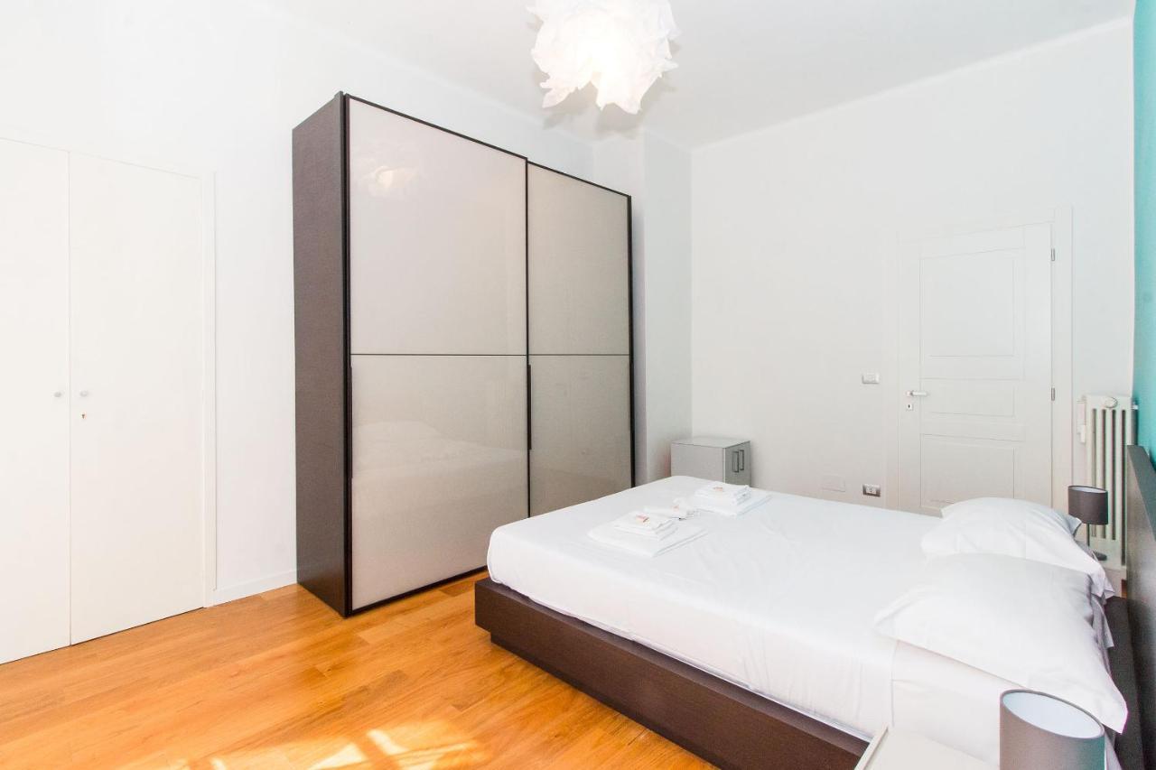 Porta Nuova & Parco Del Valentino Roomy Flat Turin Exteriör bild