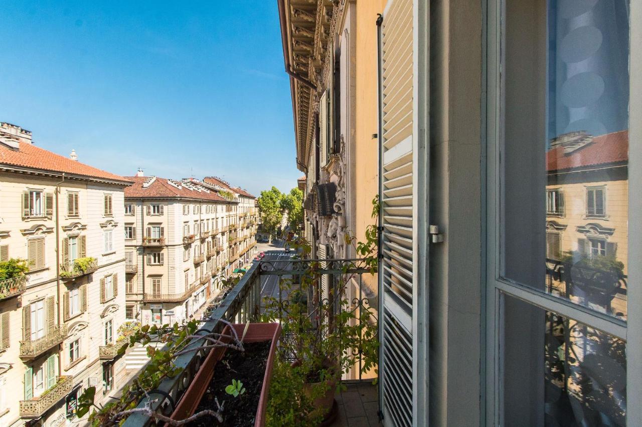 Porta Nuova & Parco Del Valentino Roomy Flat Turin Exteriör bild