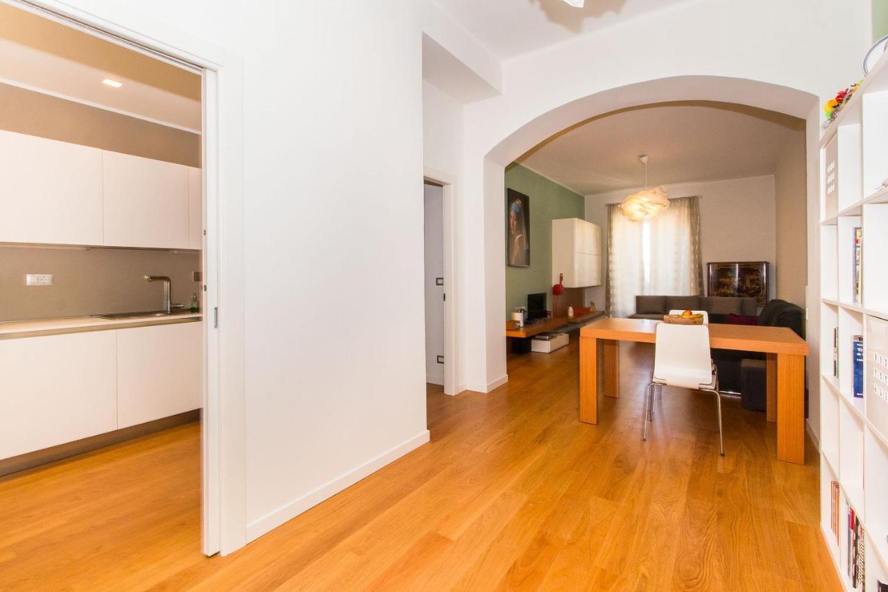 Porta Nuova & Parco Del Valentino Roomy Flat Turin Exteriör bild